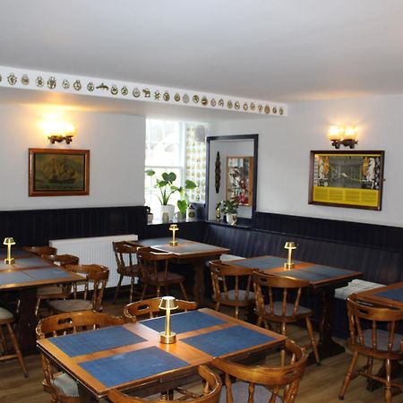 Conon Hotel Dingwall Exterior foto